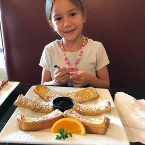 Meet your Posher, Robin